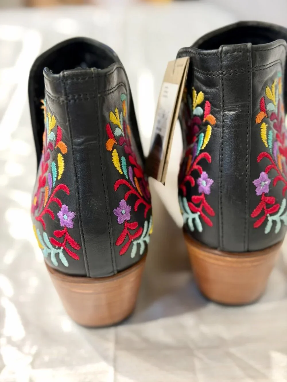 Ariat Women's Dixon Floral Brooklyn Size 8.5 - Picture 6 of 10